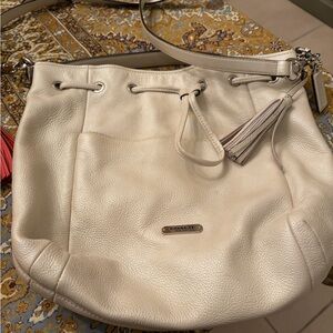 Coach Avery Pebble Leather Bucket Bag F27003 Drawstring Crossbody